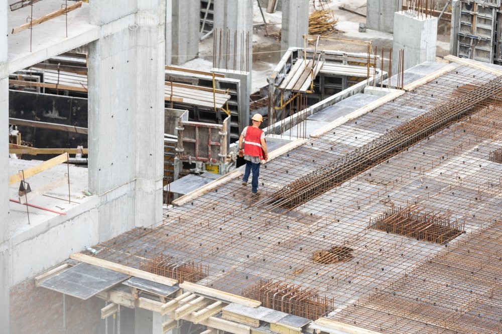 Jaké výhody má beton oproti jiným materiálům?