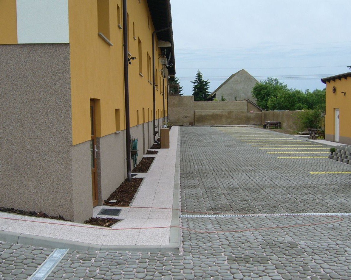 Inspirace pro zahradu a příjezdové cesty